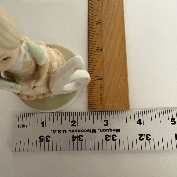 Lefton Christopher Collection Birthday Girl Figurine Age 6 03448F Porcelain 1982 - Picture 6 of 7